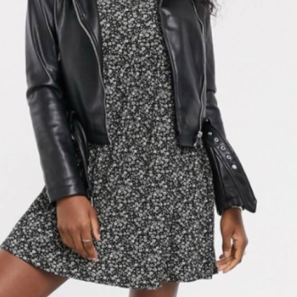 Pull&Bear Floral Smock Dress - Size XS